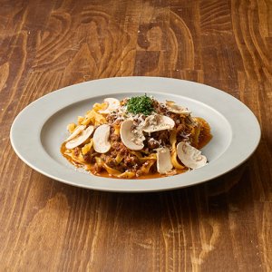 ［1～3月のおすすめ］<br>［ランチ］熟成牛を使ったボロネーゼ タリアテッレ