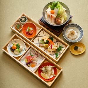 ［1～3月のおすすめ］<br>［昼食］二段重 「野点（のだて）」