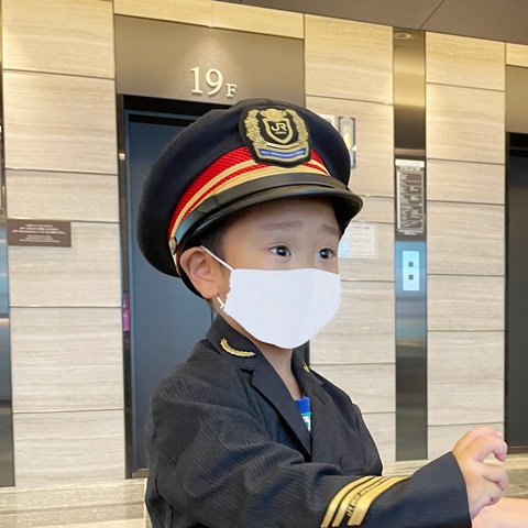 【1日5室限定｜ホテルで楽しむ、家族旅行！】&lt;br&gt;JR西日本「お子様制服」試着体験付き♪トレインビュールームプラン