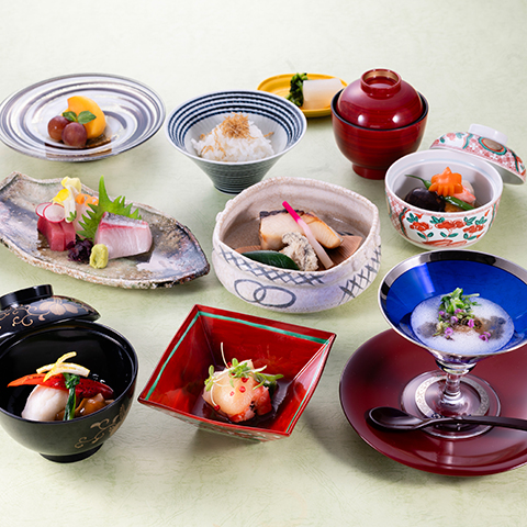 新春会席「初音」