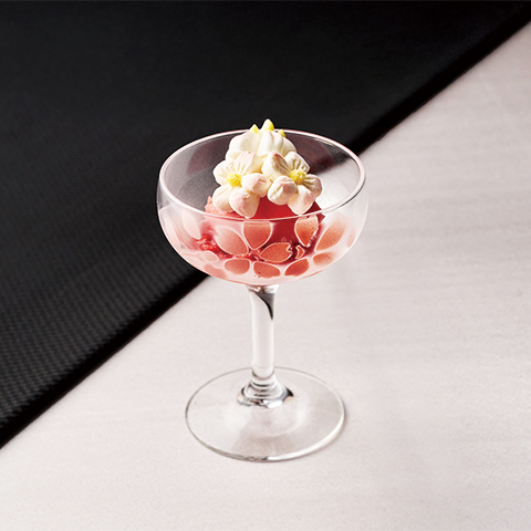 桜愛（サクラ）に込めた想い出<br>サクラとイチゴのソルベ、トンカ豆の香り