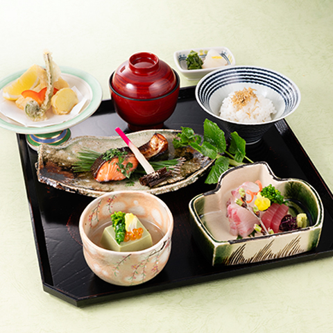 ランチ限定ミニコース「葵」(あおい):¥4,000