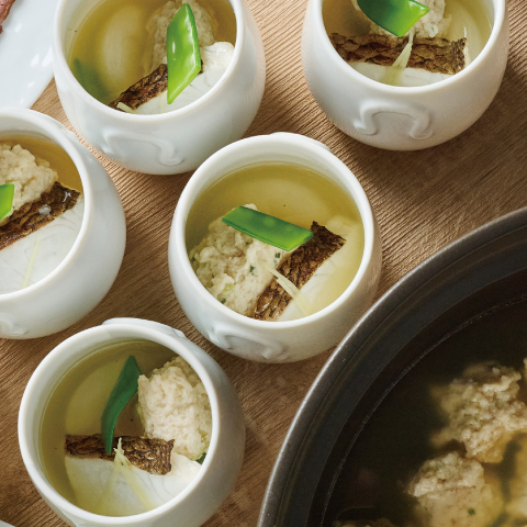 鯛とつみれ　レモングラス香る潮汁